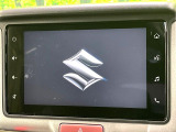 【ディスプレイオーディオ】お持ちのスマホやMP3プレイヤーとの無線接続で音楽再生が可能!コードで繋ぐわずらわしさも無く、手軽にお気に入りの音楽を楽しめます。