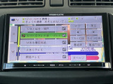 停車時にテレビを視聴できる機能が搭載されています。休憩時間や待ち合わせの際など、快適な時間を過ごせます。
