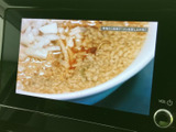 停車時にテレビ視聴が可能。移動時間の待ち時間も有効活用できます。