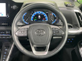 【ステアリングスイッチ】運転中、前方から目線をそらすことなく、オーディオ等の操作が可能な便利機能!安心&快適なドライブを演出してくれます♪