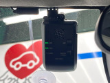 【ドライブレコーダー】ドライブレコーダー装備!走行中はもちろん、あおり運転や事故に遭遇した際、映像で記録し、万一のリスクに備えます。※記録用SDカードはお客様ご自身でご準備いただく必要があります。