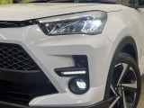 【シーケンシャルターンランプ付きLEDヘッドライト】人気の『流れるウィンカー』付きのLEDヘッドライトを装備♪高級感はもちろん、点灯時は存在感たっぷりで他車からも認識されやすく安心です。