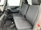 運転しやすいコンパクトなサイズでありながら、十分な室内空間を確保。快適なドライブをサポートしてくれます。