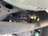 お車を安心してお乗りいただく為には、足回りの定期点検が欠かせません。サービスサポート(有償保証)では無料点検もご提供しており、安心のカーライフをお過ごしいただけるサポート体制が整っています。