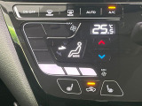 【前席シートヒーター】寒い日に重宝するシートヒーター!エアコンより早く温まってくれるので寒がりの人も安心ですね♪エアコンの温風は乾燥するから苦手、という方にもをおすすめです。