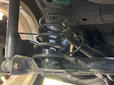 お車を安心してお乗りいただく為には、足回りの定期点検が欠かせません。サービスサポート(有償保証)では無料点検もご提供しており、安心のカーライフをお過ごしいただけるサポート体制が整っています。