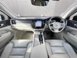 ◆LIBERALAは、輸入車選びの新たなスタイルを提案するインポート・セレクト・ブランドです。オーナー様となる方がクルマから直接感じる感性を第一にした、最良の一台との出会いをコーディネートいたします。