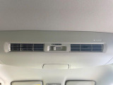 【サーキュレーター】エアコンの風を後部座席まで届けてくれ、広い車内空間でも素早く快適な温度になります♪真夏や真冬に便利な機能です。