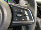 【全車速追従機能付クルーズコントロール】高速道路での長距離走行が楽に!!自動で速度を保つクルーズコントロールが、衝突軽減システムと連携し、前方の車両を感知して車間を保つように速度調節してくれます!!