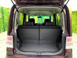 普段のお買い物や通勤、送迎等に十分な荷室スペースを確保しております。セカンドシートを倒すと、大きな荷物の積載も可能です♪