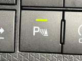 【クリアランスソナー】バンパーに付いたセンサーが障害物を検知!一定の距離に近づくとアラートで教えてくれます♪狭い駐車スペースや車庫入れ時も安心ですね☆