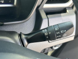 【オートライト(AUTO)】外の明るさをシステムが感知して、自動でヘッドライトが点灯します!ヘッドライトをつけ忘れを防ぐ便利機能です。