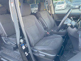 ドライバーによって運転しやすいポジションは異なり、あの車はどうなのか不安なこともありますよね。気になるお車は店頭で乗り込んでご確認いただけます♪