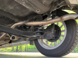 お車を安心してお乗りいただく為には、足回りの定期点検が欠かせません。サービスサポート(有償保証)では無料点検もご提供しており、安心のカーライフをお過ごしいただけるサポート体制が整っています。