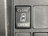 【パワースライドドア】スマートキーや運転席のスイッチでスライドドアの開閉が可能♪電動だから力を入れてドアを開ける必要が無く、小さいお子様でも、重い荷物を持っている時もラクに開け閉めできます♪