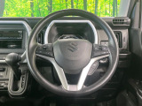 【ステアリングスイッチ】運転中、前方から目線をそらすことなく、オーディオ等の操作が可能な便利機能!安心&快適なドライブを演出してくれます♪