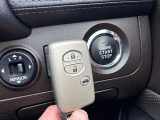 【 スマートキー・プッシュスタート 】鍵を挿さずにポケットに入れたまま鍵の開閉、エンジンの始動まで行えます!