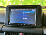 多彩な音源に対応し、高音質なサウンドを楽しめます。Bluetooth接続でワイヤレス音楽再生も可能です。