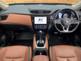 エクストレイル 2.0 20Xi レザーエディション 