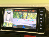 【パノラミックビューモニター】専用のカメラにより、上から見下ろしたような視点で360度クルマの周囲を確認することができます☆死角部分も確認しやすく、狭い場所での切り返しや駐車もスムーズに行えます。