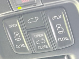 【両側パワースライドドア】スマートキーや運転席のスイッチで後席両側スライドドアの開閉が可能♪電動だから力を入れてドアを開ける必要が無く、小さなお子様でも簡単に開け閉めでき快適です♪