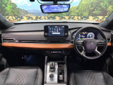アウトランダー PHEV 2.4 P 4WD