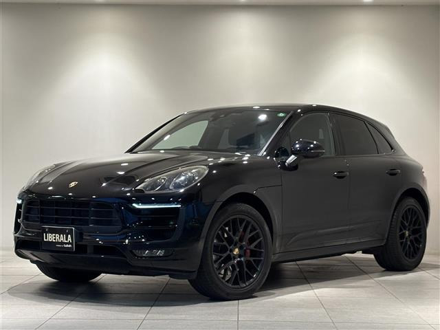 マカン GTS 4WD 修復歴無し