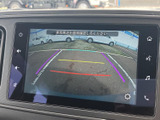 駐車時の後方視界を確保し、安全な後退をサポートします。車両周辺の状況を把握しやすく、安心して運転できます。