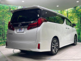 ☆全国のネクステージからお取り寄せが可能※!遠方の店舗に展示してあるクルマが気になる場合も、最寄りの店舗でご覧いただくことが可能です!是非私たちに要望をお聞かせください!※別途費用
