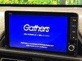 【純正ナビ】人気の純正ナビを装備しております。ナビの使いやすさはもちろん、オーディオ機能も充実!キャンプや旅行はもちろん、通勤や買い物など普段のドライブも楽しくなるはず♪
