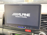 【9型ディスプレイオーディオ】お手持ちのスマートフォンとの連携で、ナビや音楽再生など各種アプリを使用可能。スマホに近い感覚でお使いいただけます♪