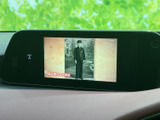 停車時に、映像を楽しめます。お子様連れのご家族にもおすすめです。移動中の視聴を安全に楽しめます。