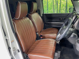 運転席シート廻りは使用感も少なく、良好な状態となっています。丁寧に使われていたことがよくわかりますね。