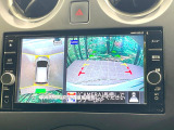 【アラウンドビューモニター】専用のカメラにより、上から見下ろしたような視点で360度クルマの周囲を確認することができます☆死角部分も確認しやすく、狭い場所での切り返しや駐車もスムーズに行えます。