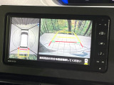 【パノラマモニター】専用のカメラにより、上から見下ろしたような視点で360度クルマの周囲を確認することができます☆死角部分も確認しやすく、狭い場所での切り返しや駐車もスムーズに行えます。