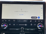 お好みの音楽をクリアなサウンドで楽しめます。Bluetooth接続にも対応しており、スマートフォンとの連携も可能です。