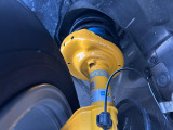 【ビルシュタイン製ダンパー】高速走行時の車両安定性を向上させてくれる人気の装備。街乗りの乗り心地も犠牲にせず、スポーティな走行をお楽しみいただけます♪