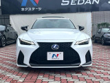 弊社では、全車『修復歴なし』のお車のみ取り扱っております。専任バイヤーによる厳選した仕入れの後、入庫後の車両チェックを行い、ネクステージが認定した高品質な中古車をご提供しております。
