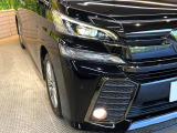 【LEDヘッドライト】悪天候や夜間走行時も良好な視界を確保し安心して運転できる高輝度LEDヘッドライトを装備!点灯速度が早く、消費電力も抑えられています。