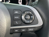 【全車速追従機能付ACC(アダプティブクルーズコントロール)】設定した車速内で自動で加減速ができます。先行車との車間距離を適切に維持した追従走行も可能です!機能には限界があるためご注意ください。