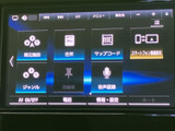 直感的なメニュー表示で、簡単に操作できます。多彩な機能を活用し、快適なカーライフを送りましょう。