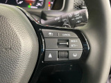 【アダプティブクルーズコントロール】高速道路での長距離走行が楽に!!自動で速度を保つクルーズコントロールが、衝突軽減システムと連携し、前方の車両を感知して車間を保つように速度調節してくれます!!