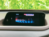 鮮明な地図表示で、安全運転をサポート。最新の地図データで、常に正確な情報を確認できます。