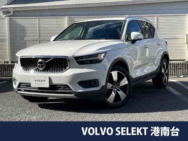 XC40 T4 モメンタム