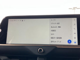 使いやすいインターフェースで、スムーズな操作を実現。快適なドライブをサポートする機能が充実しています。
