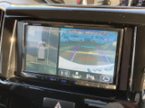 駐車や万退時の後方確認をサポート。狭い場所でも安全に運転でき、衝突のリスクを軽減します。