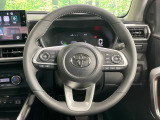【純正革巻きステアリング】上質な革を使用することで、手にしっかり馴染みとても運転しやすいハンドルです♪