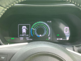 直感的に情報が把握できる、見やすいデザイン。運転に必要な情報をスムーズに確認でき、安心・安全なドライブをサポートします。