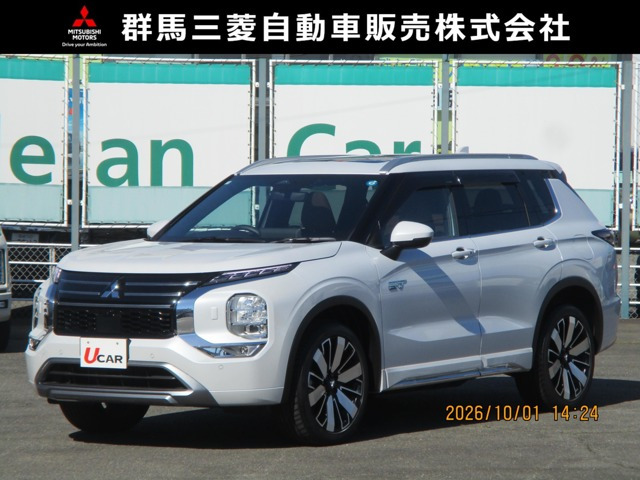 アウトランダー PHEV 2.4 P エグゼクティブ パッケージ 4WD
