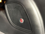 ●beatsサウンドシステム:車種毎に最適なチューニングを施した、Beats Audioプレミアムサウンドシステムを搭載。重厚感のある音楽をお楽しみいただけます。